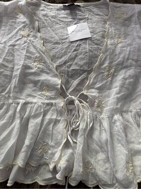 American Eagle Outfitters White Embroidered Tie-Front Blouse